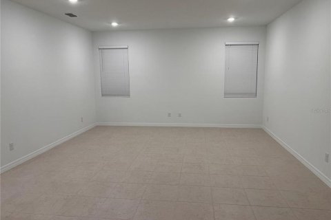 House in Winter Garden, Florida 4 bedrooms, 190.26 sq.m. № 2227150 - photo 26