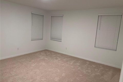 House in Winter Garden, Florida 4 bedrooms, 190.26 sq.m. № 2227150 - photo 25
