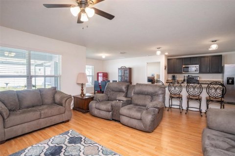 House in Ruskin, Florida 3 bedrooms, 155.7 sq.m. № 1569616 - photo 9