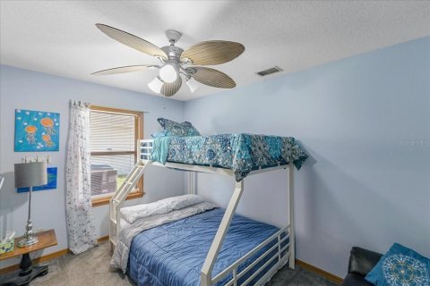 House in Orange City, Florida 3 bedrooms, 151.62 sq.m. № 1875811 - photo 25