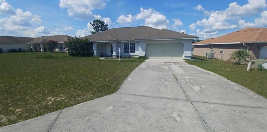 House in Ocala, Florida 3 bedrooms, 203.27 sq.m. № 1791663