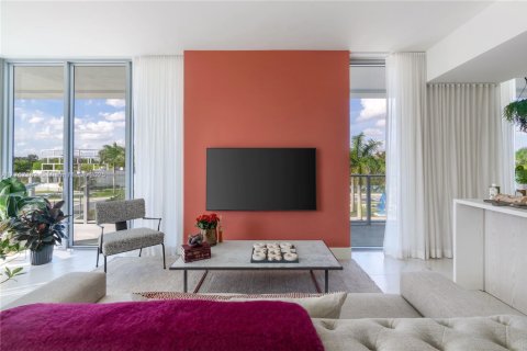 Condo in Sunrise, Florida, 2 bedrooms  № 1867731 - photo 1