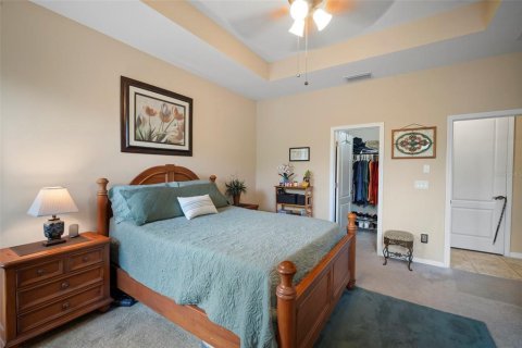 House in San Antonio, Florida 3 bedrooms, 160.81 sq.m. № 1833268 - photo 15
