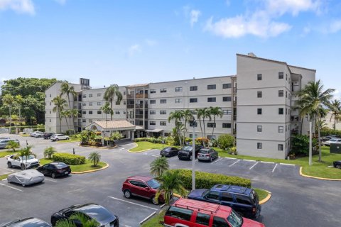 Condominio en Fort Lauderdale, Florida, 2 dormitorios  № 2247810