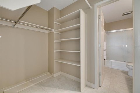 Condo in Belleair Bluffs, Florida, 2 bedrooms  № 2143172 - photo 16