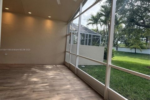 House in Lake Worth, Florida 3 bedrooms, 159.98 sq.m. № 1830353 - photo 27