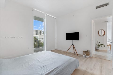 Condo à Miami, Floride, 2 chambres  № 2042728