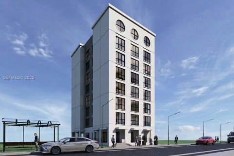 Propiedad comercial en venta en Miami, Florida № 2054700 - foto 2