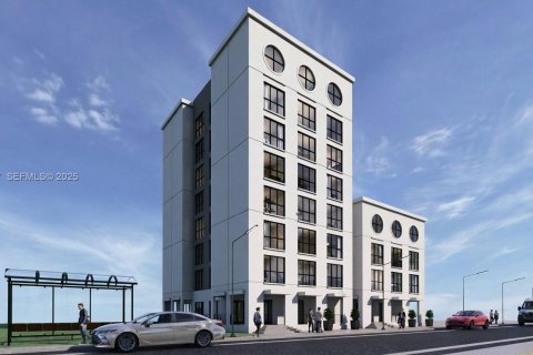 Propiedad comercial en venta en Miami, Florida № 2054700 - foto 12