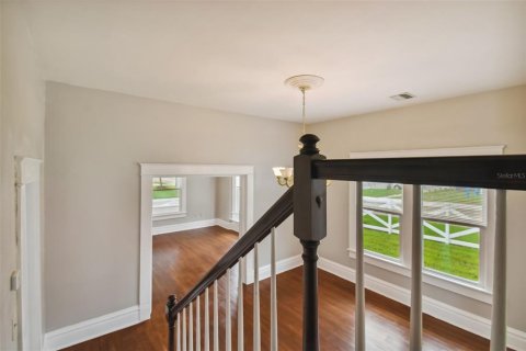 Casa en venta en Zephyrhills, Florida, 3 dormitorios, 234.11 m2 № 1908593 - foto 16
