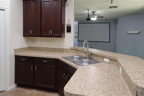 House in Ocala, Florida 4 bedrooms, 208.01 sq.m. № 2209592 - photo 7