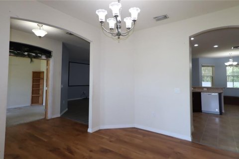 House in Ocala, Florida 4 bedrooms, 208.01 sq.m. № 2209592 - photo 15
