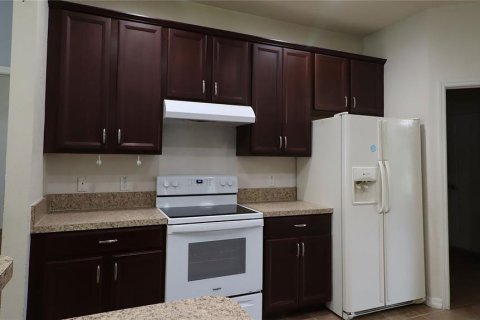 House in Ocala, Florida 4 bedrooms, 208.01 sq.m. № 2209592 - photo 8