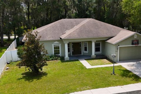 Casa en Ocala, Florida 4 dormitorios, 208.01 m2 № 2209592