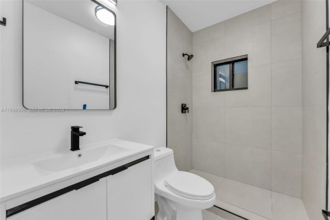 Immobilier commercial à vendre à Miami, Floride № 2001895 - photo 20