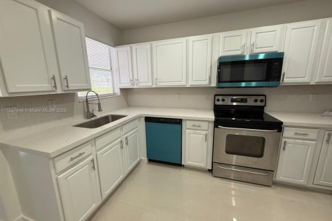 Villa ou maison à louer à Riviera Beach, Floride: 3 chambres, 99.31 m2 № 2040191 - photo 18