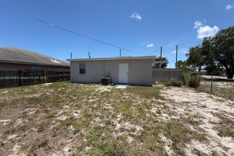 Villa ou maison à louer à Riviera Beach, Floride: 3 chambres, 99.31 m2 № 2040191 - photo 21