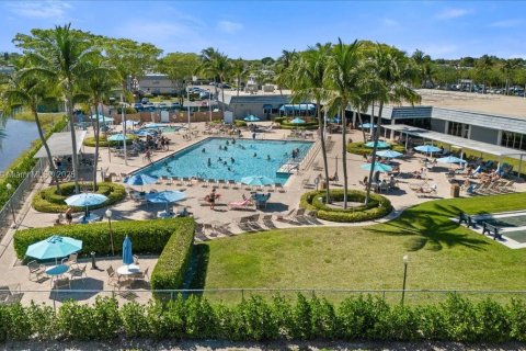 Купить кондоминиум в Делрей-Бич, Флорида 1 спальня, 66.89м2, № 1957846 - фото 17