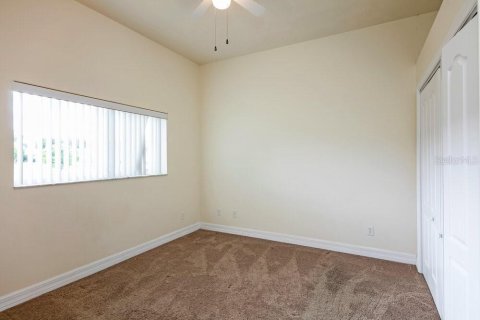 Villa ou maison à louer à Cape Coral, Floride: 3 chambres, 201.78 m2 № 1918009 - photo 11