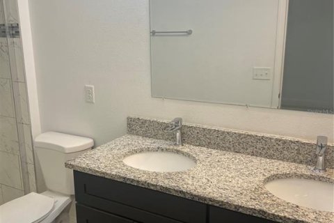 Casa en alquiler en Kissimmee, Florida, 3 dormitorios, 133.31 m2 № 2108627 - foto 3