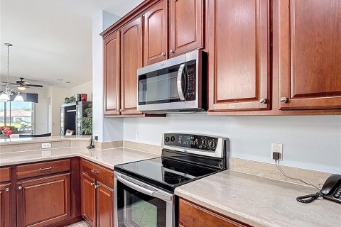 Townhouse in Poinciana, Florida 2 bedrooms, 142.98 sq.m. № 1733621 - photo 14