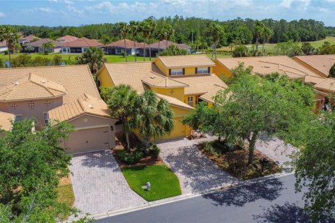 Townhouse in Poinciana, Florida 2 bedrooms, 142.98 sq.m. № 1733621 - photo 6