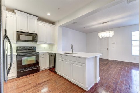 Adosado en alquiler en Orlando, Florida, 3 dormitorios, 167.22 m2 № 1914005 - foto 16