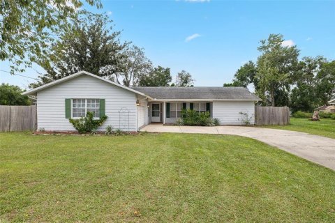 Купить виллу или дом в Спринг-Хилл, Флорида 6 комнат, 130.99м2, № 1899884 - фото 2