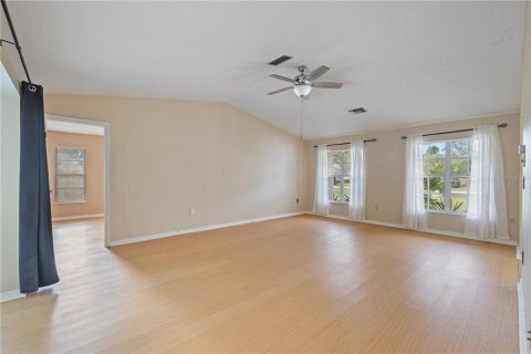 Купить виллу или дом в Спринг-Хилл, Флорида 6 комнат, 130.99м2, № 1899884 - фото 8