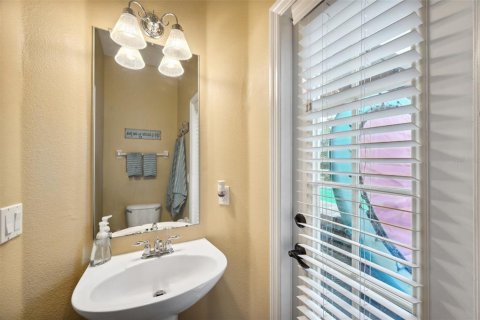 Casa en venta en Trinity, Florida, 4 dormitorios, 233.37 m2 № 1782847 - foto 20