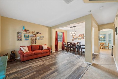 Casa en venta en Trinity, Florida, 4 dormitorios, 233.37 m2 № 1782847 - foto 6