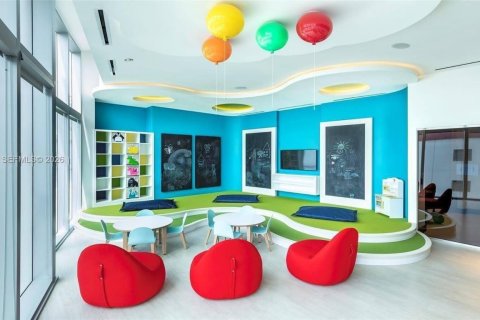 Купить кондоминиум в Майами, Флорида 3 спальни, 204.76м2, № 2050778 - фото 7