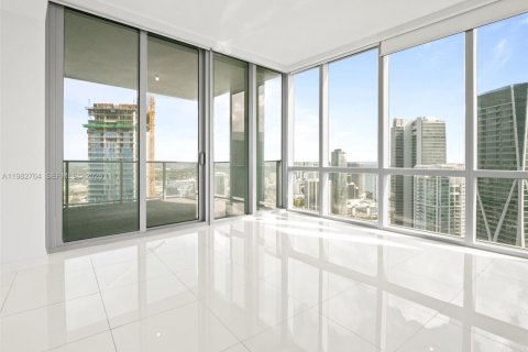 Купить кондоминиум в Майами, Флорида 3 спальни, 204.76м2, № 2050778 - фото 25