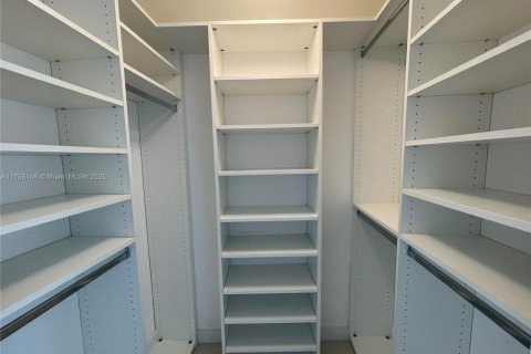 Copropriété à vendre à Miami, Floride: 2 chambres, 123.1 m2 № 1958138 - photo 23