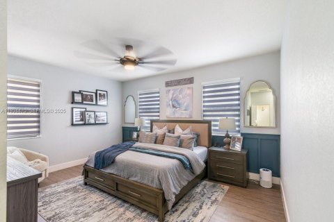 House in Homestead, Florida 3 bedrooms, 231.98 sq.m. № 1994111 - photo 24