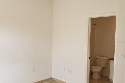 Adosado en alquiler en Spring Hill, Florida, 2 dormitorios, 124.02 m2 № 2114974 - foto 15