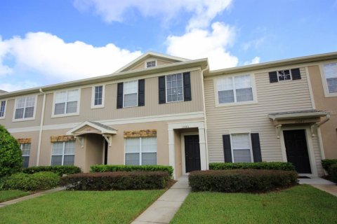 Adosado en Spring Hill, Florida 2 dormitorios, 124.02 m2 № 2114974
