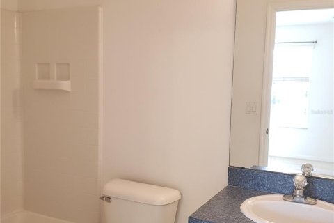Adosado en alquiler en Spring Hill, Florida, 2 dormitorios, 124.02 m2 № 2114974 - foto 16