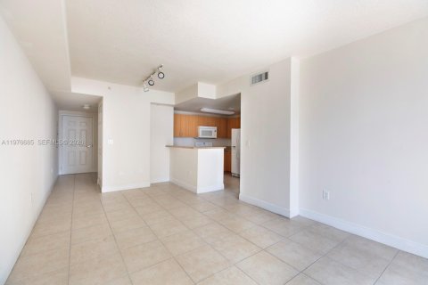 Apartment in Miami, Florida 2 bedrooms, 91.69 sq.m. № 2040563 - photo 2