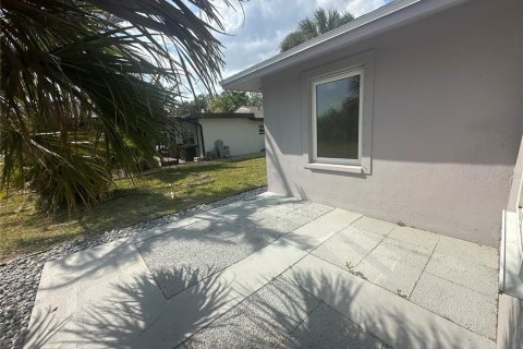Villa ou maison à louer à Rotonda, Floride: 3 chambres, 164.25 m2 № 2166105 - photo 23