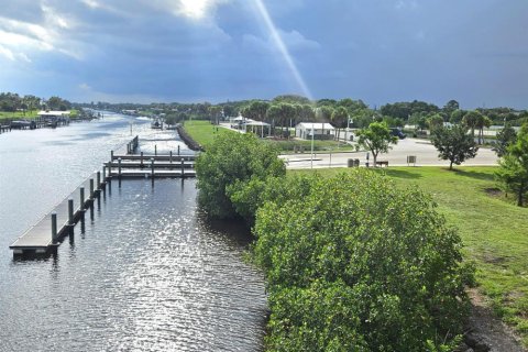 Casa en venta en Port St. Lucie, Florida, 3 dormitorios, 218.97 m2 № 2176625 - foto 29