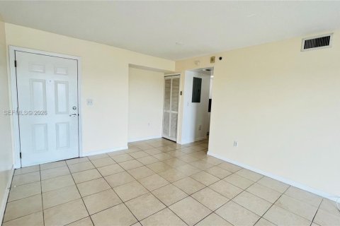 Copropriété à vendre à Miami, Floride: 2 chambres, 80.36 m2 № 2085371 - photo 6