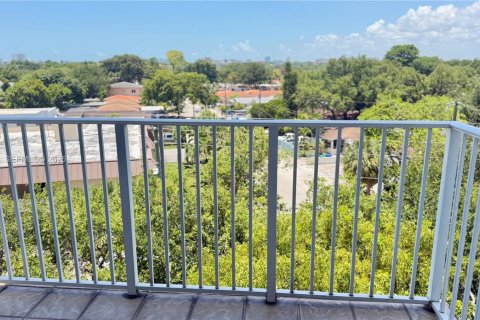 Copropriété à vendre à Miami, Floride: 2 chambres, 80.36 m2 № 2085371 - photo 3