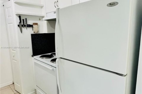 Copropriété à vendre à Miami, Floride: 2 chambres, 80.36 m2 № 2085371 - photo 8