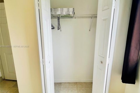 Copropriété à vendre à Miami, Floride: 2 chambres, 80.36 m2 № 2085371 - photo 19