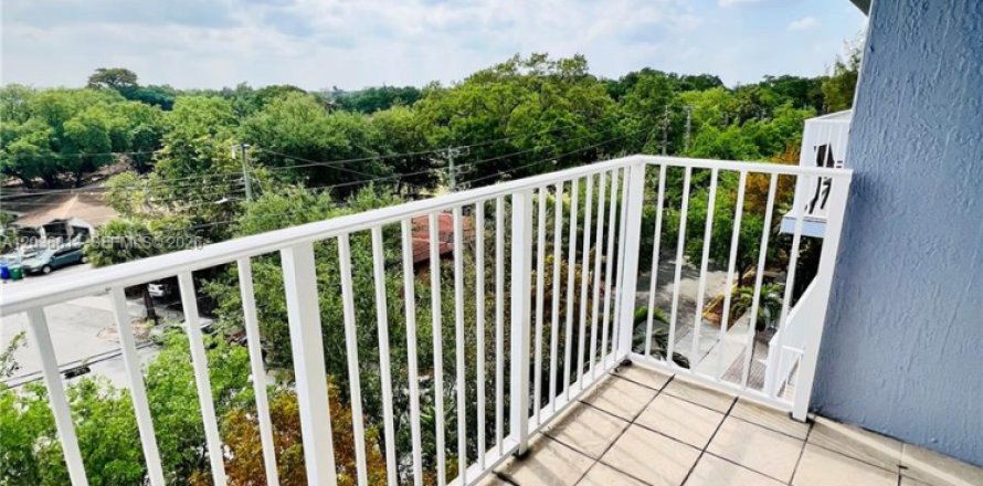 Condo à Miami, Floride, 2 chambres № 2085371