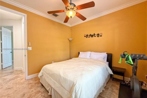 Купить виллу или дом в Катлер-Бей, Флорида 4 спальни, 174.84м2, № 1991878 - фото 9