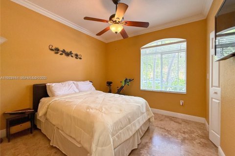 Купить виллу или дом в Катлер-Бей, Флорида 4 спальни, 174.84м2, № 1991878 - фото 10