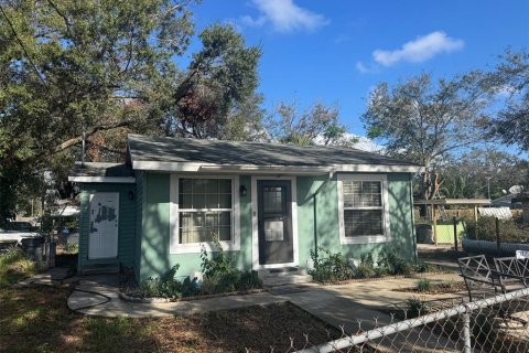 House in Winter Haven, Florida 2 bedrooms, 53.51 sq.m. № 1822595 - photo 1