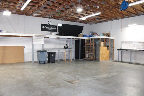 Immobilier commercial à vendre à Spring Hill, Floride: 37.16 m2 № 2131519 - photo 15